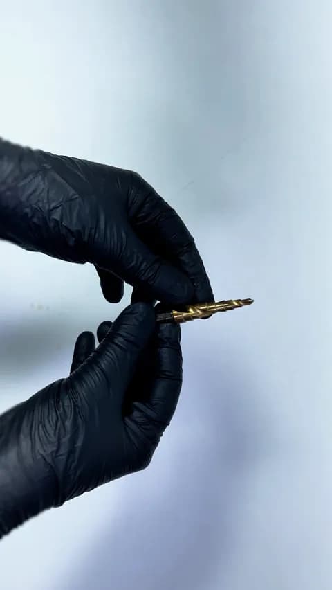 Broca Escalonada de 4 A 12 Mm Em Aço Rápido Revestida de Titânio Com Haste Hexagonal Para Chapa de Metal Mtx